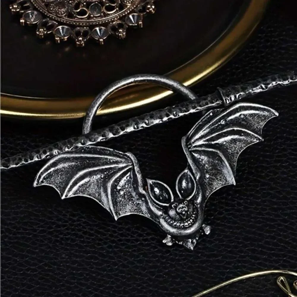 Gothic Antique Silver Bat Hair Accessory, Engraved detailing, Matching hair pin